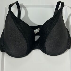 Delta Burke Bra Plus Size 42D Underwire Padded Black Preowned